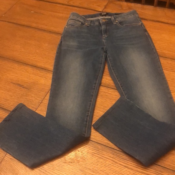 Jones New York Signature Madison Slim Jeans stretch size 2 denim faded - Picture 15 of 15
